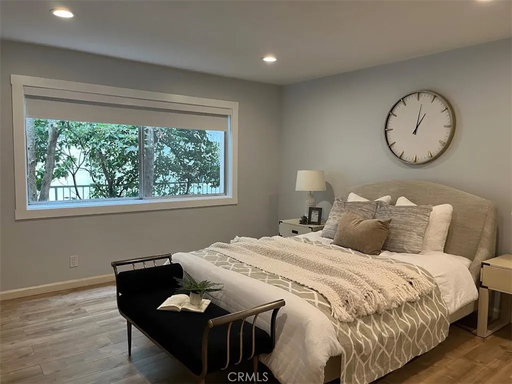 1025 N Kings Rd 105, West Hollywood, California 90069 home-pic-15