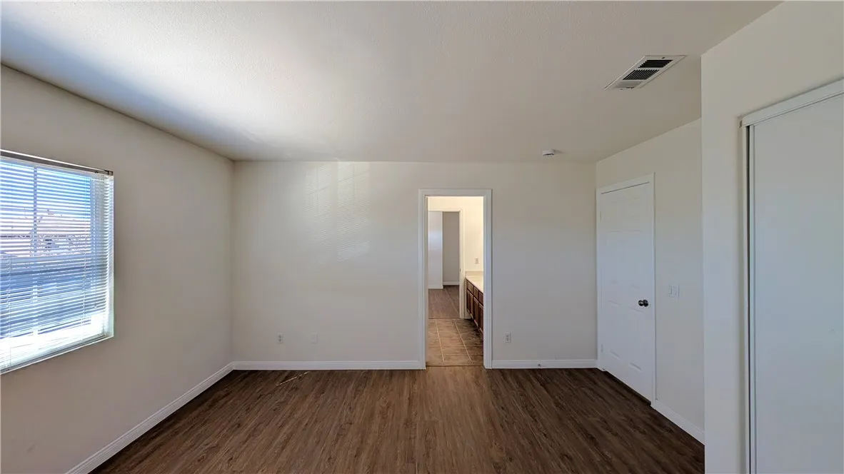 13645 Mayflower, Victorville, California 92392 home-pic-38