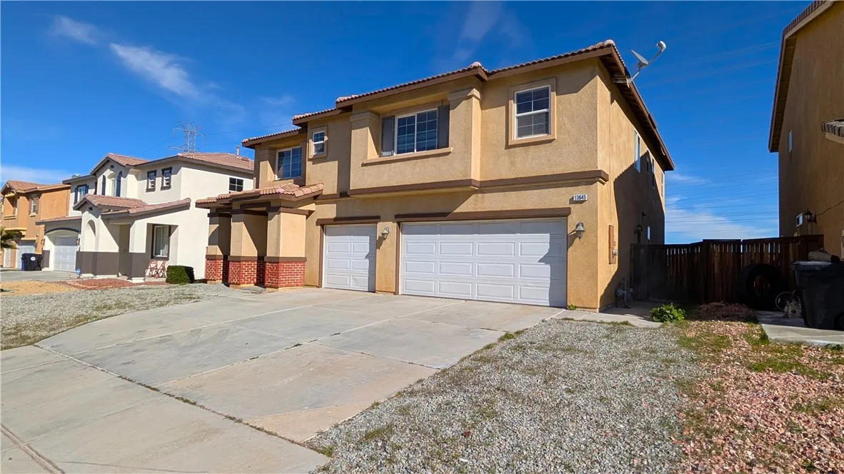 13645 Mayflower, Victorville, California 92392 home-pic-3