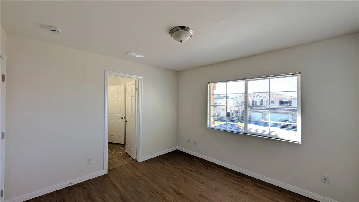 13645 Mayflower, Victorville, California 92392 home-pic-42