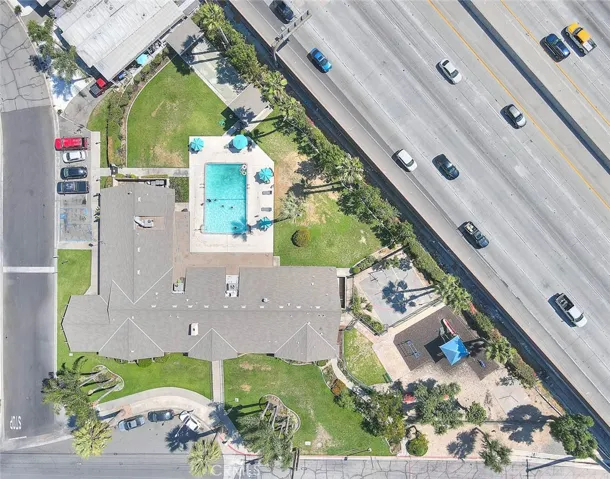 Club house view and easy access to freeway