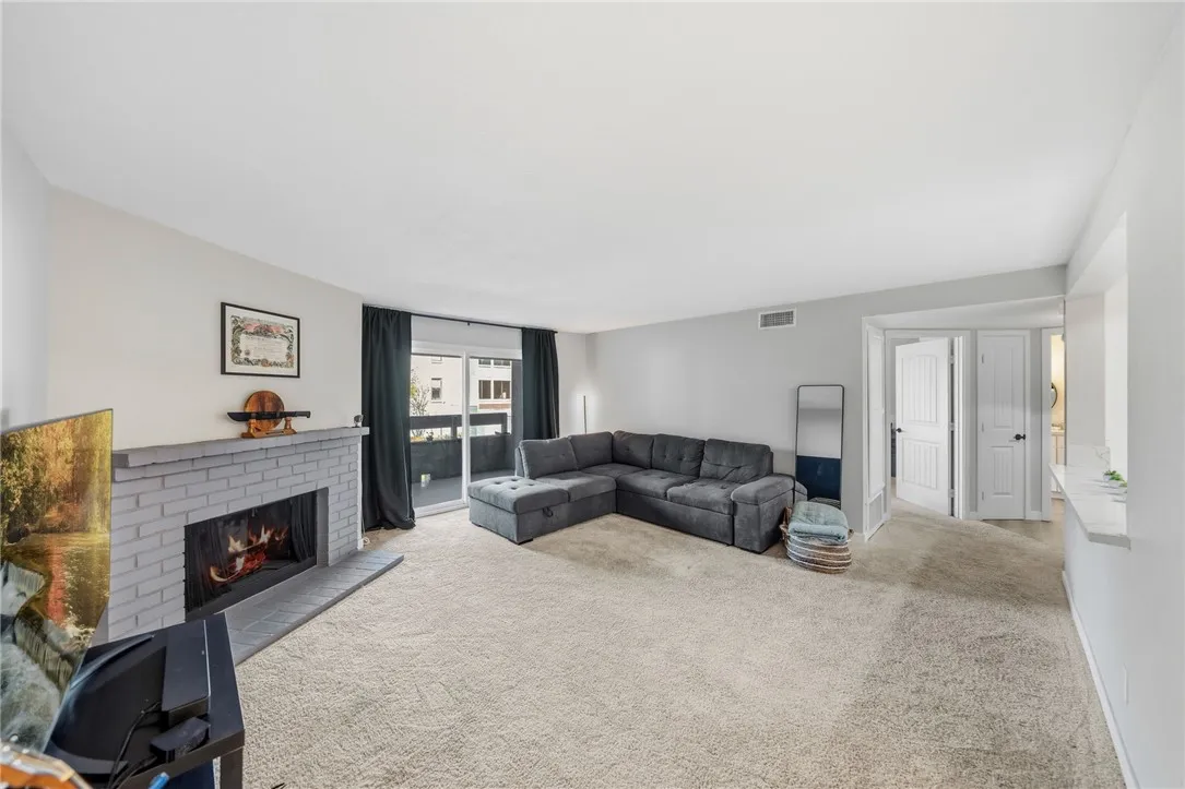 1040 E Washington, Escondido, California 92025 home-pic-7