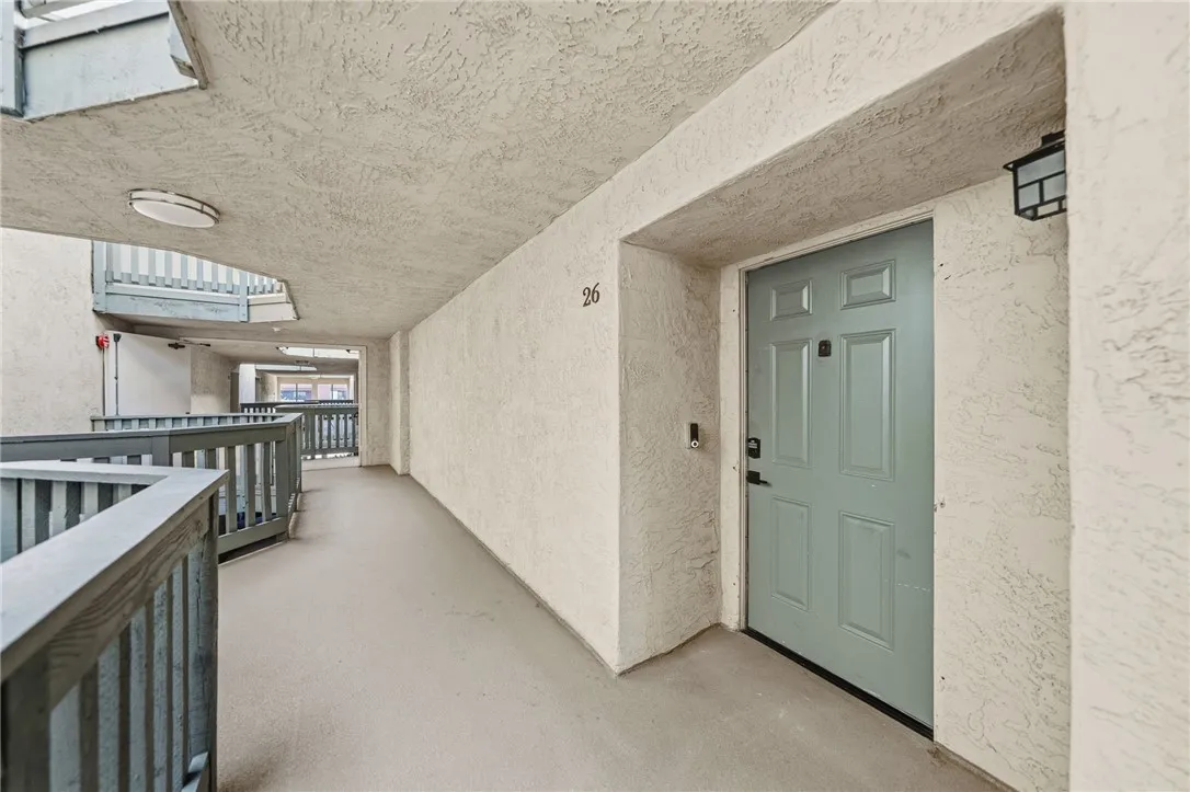 1040 E Washington, Escondido, California 92025 home-pic-20