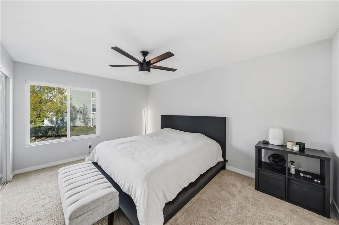 1040 E Washington, Escondido, California 92025 home-pic-13