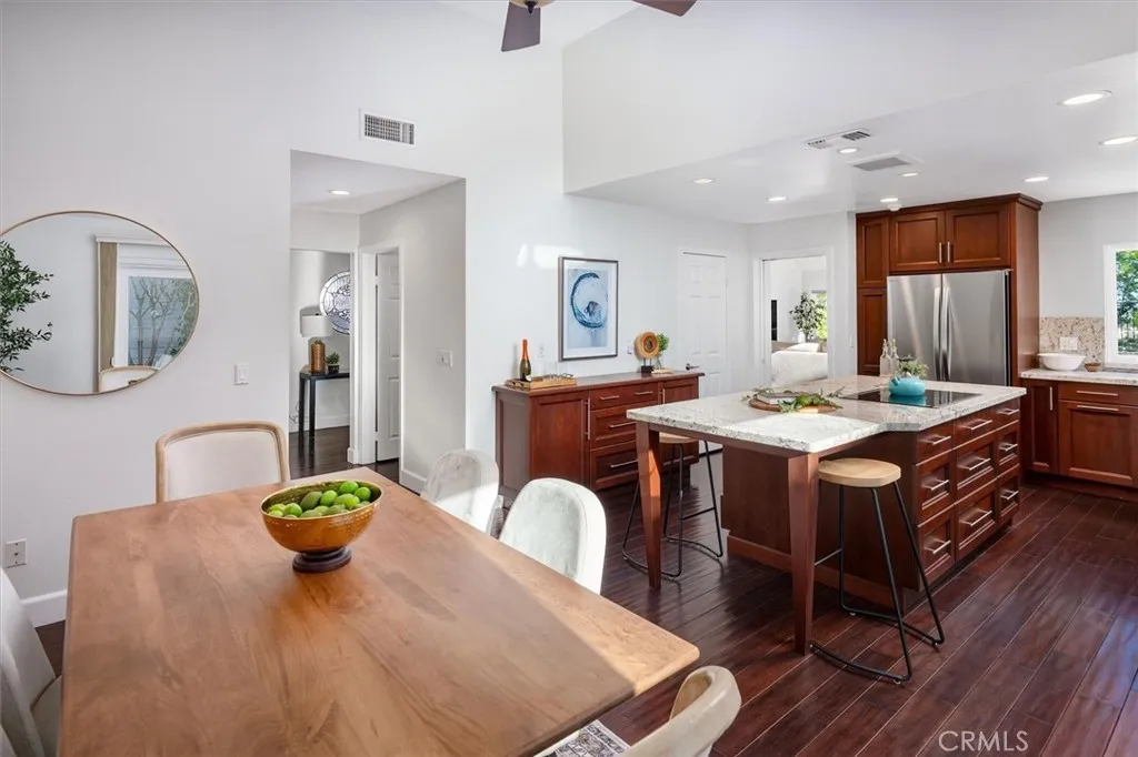 25912 Bellis, Valencia, California 91355 home-pic-45