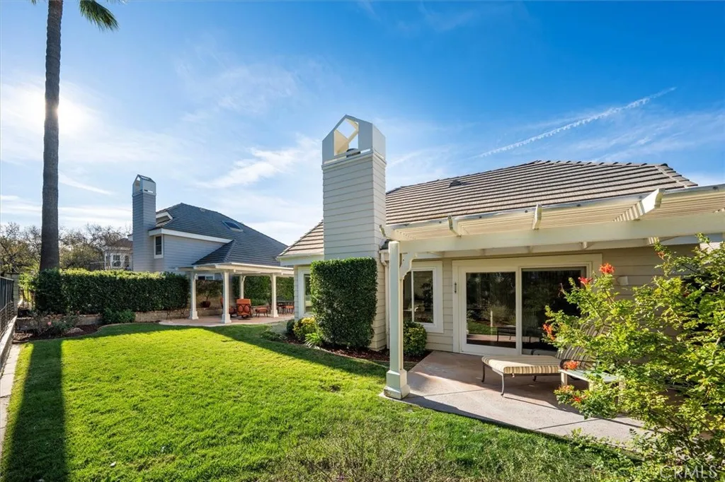 25912 Bellis, Valencia, California 91355 home-pic-20