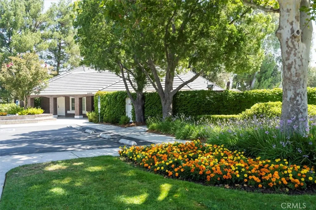 25912 Bellis, Valencia, California 91355 home-pic-31