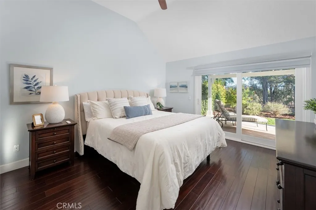 25912 Bellis, Valencia, California 91355 home-pic-10