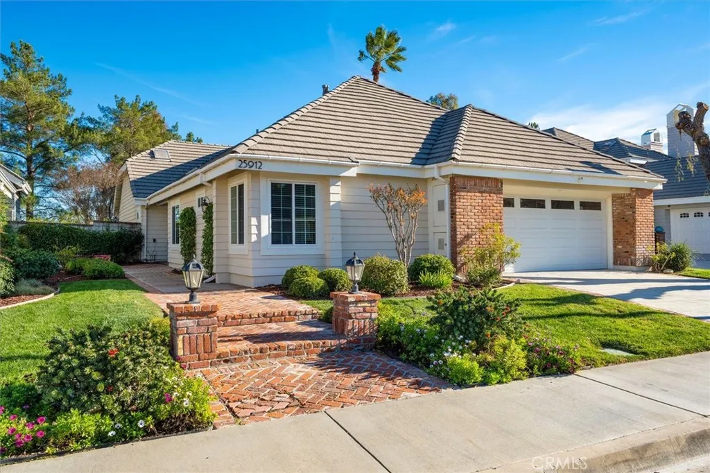 25912 Bellis, Valencia, California 91355 home-pic-1