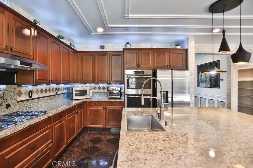 6972 Jetty Court, Jurupa Valley, California 91752 home-pic-17
