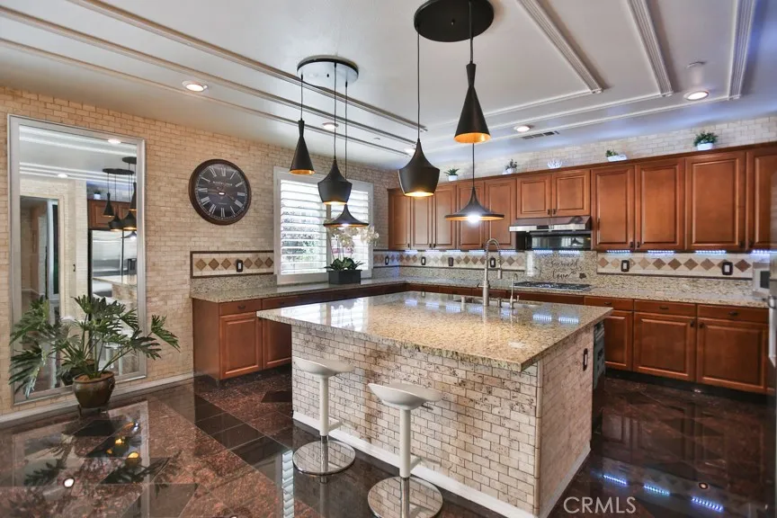 6972 Jetty Court, Jurupa Valley, California 91752 home-pic-18