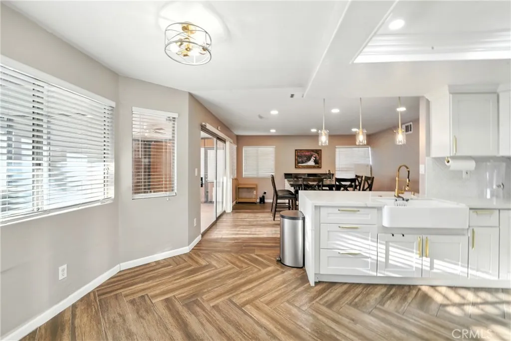 45050 Bevington, Lancaster, California 93535 home-pic-6