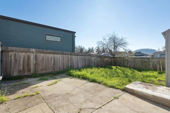 725 Pomona Ave, El Cerrito, California 94530