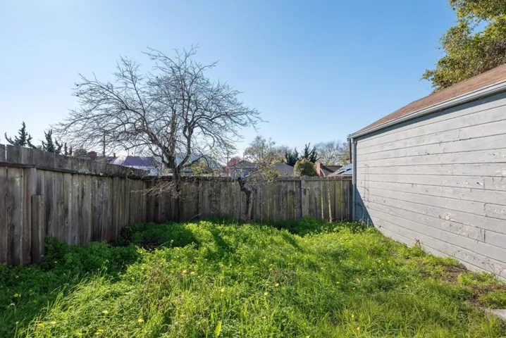 725 Pomona Ave, El Cerrito, California 94530