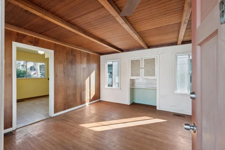 725 Pomona Ave, El Cerrito, California 94530