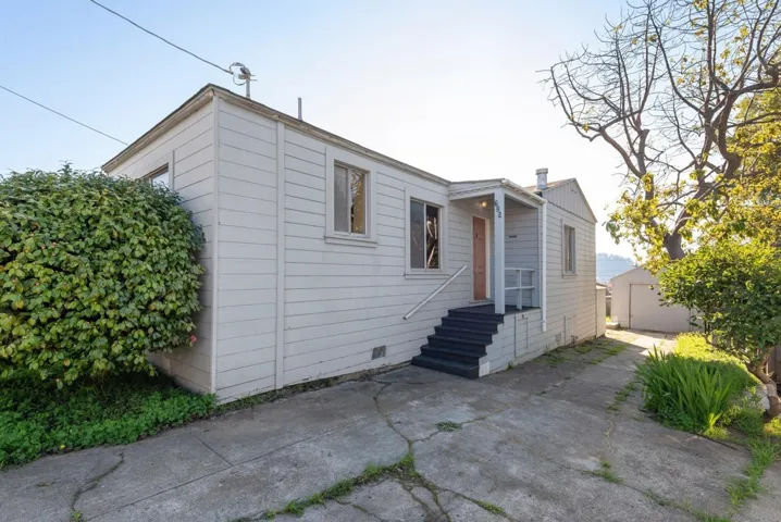 725 Pomona Ave, El Cerrito, California 94530