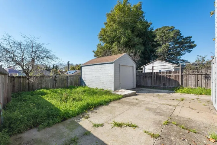 725 Pomona Ave, El Cerrito, California 94530