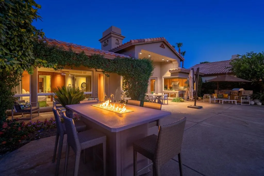48457 Vista Palomino, La Quinta, California 92253 home-pic-8