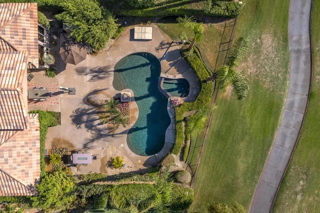 48457 Vista Palomino, La Quinta, California 92253 home-pic-50