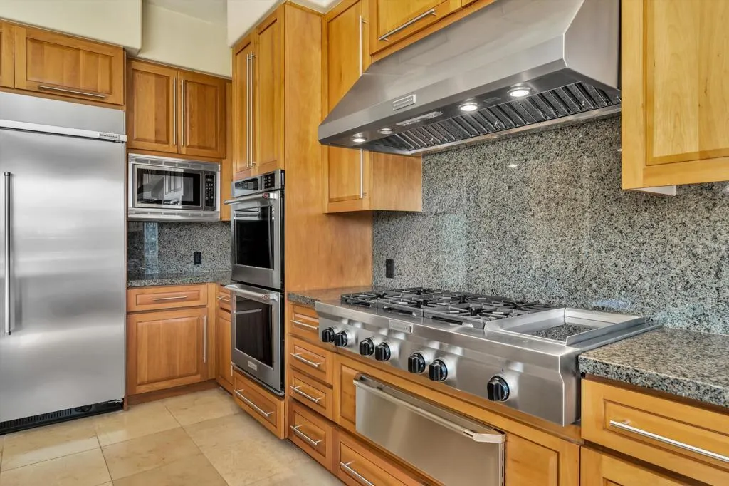 48457 Vista Palomino, La Quinta, California 92253 home-pic-22