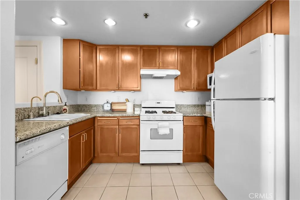 580 W Main Street 318, Alhambra, California 91801 home-pic-7