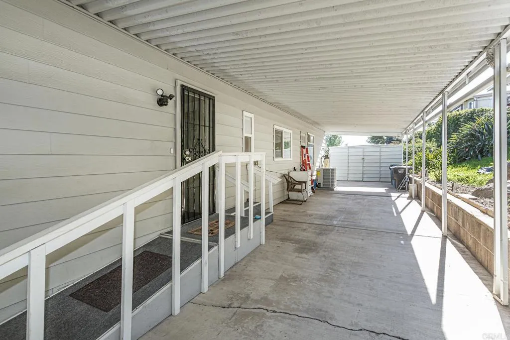 Carport