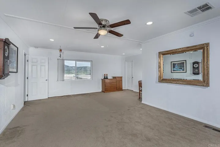 Den/Family/Great Room