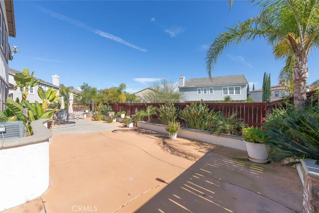 30085 Trois Valley, Murrieta, California 92563 home-pic-43