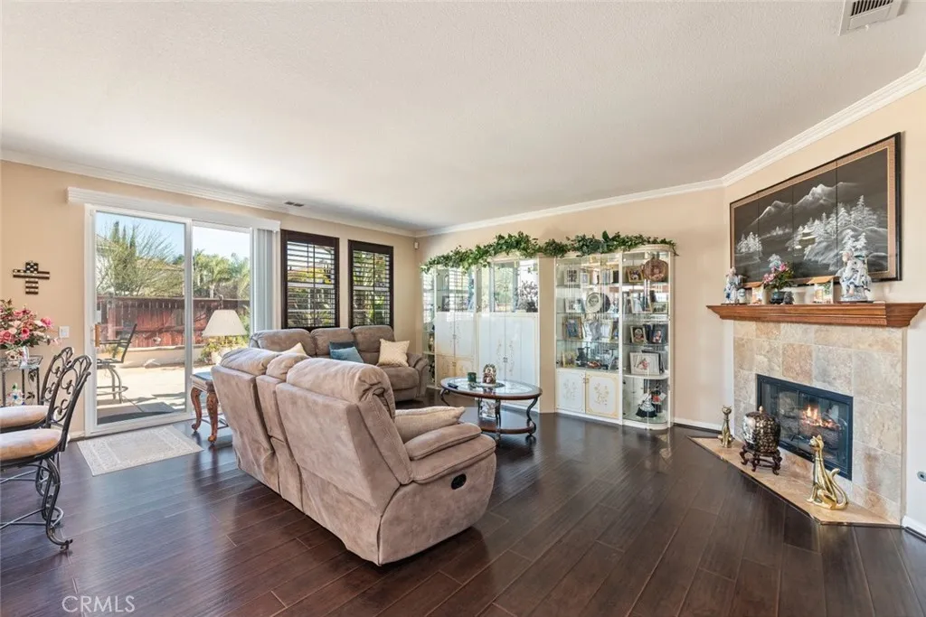 30085 Trois Valley, Murrieta, California 92563 home-pic-23