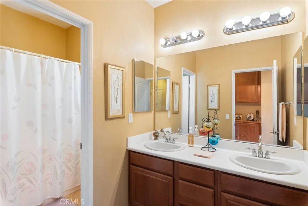 30085 Trois Valley, Murrieta, California 92563 home-pic-30