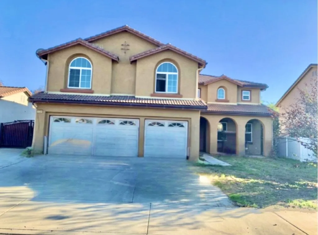 15388 La Casa Drive, Moreno Valley, California 92555 home-pic-1
