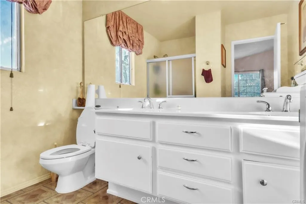 2309 Gregory, Palmdale, California 93550 home-pic-16