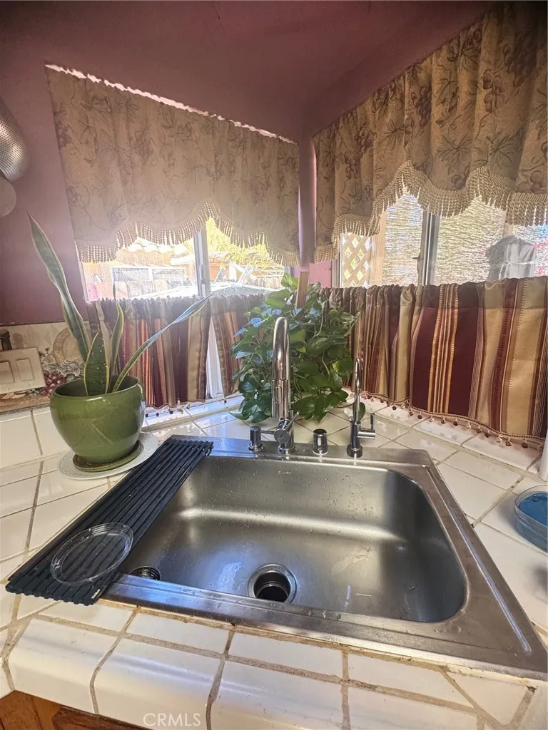 2309 Gregory, Palmdale, California 93550 home-pic-6
