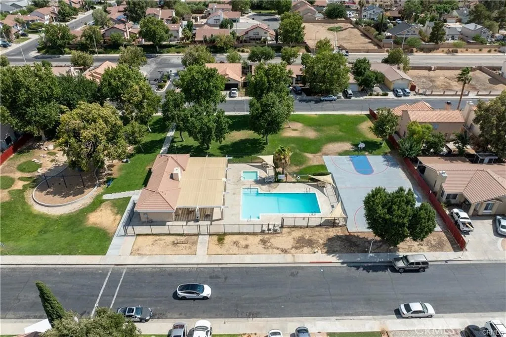 2309 Gregory, Palmdale, California 93550 home-pic-26