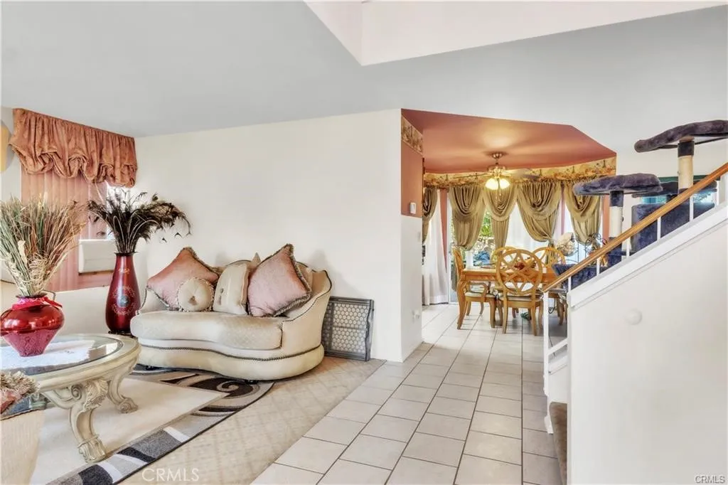 2309 Gregory, Palmdale, California 93550 home-pic-3