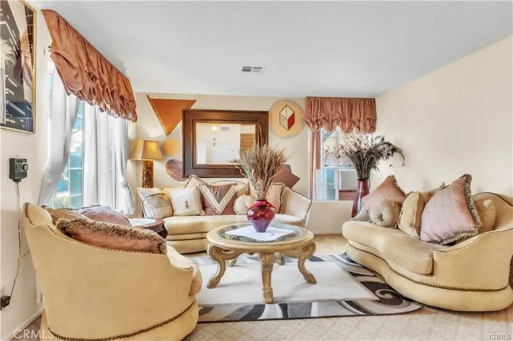2309 Gregory, Palmdale, California 93550 home-pic-4