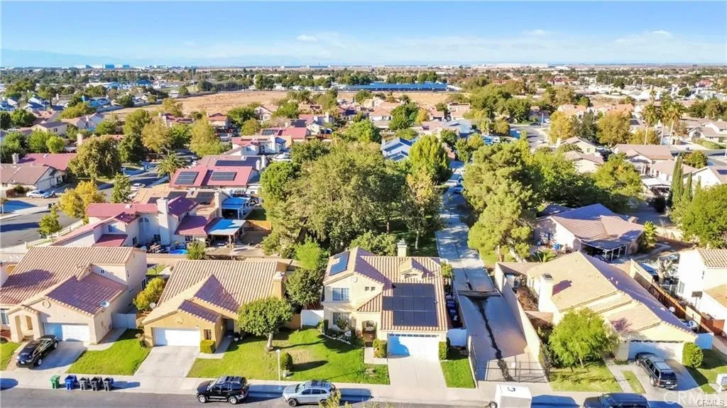 2309 Gregory, Palmdale, California 93550 home-pic-24