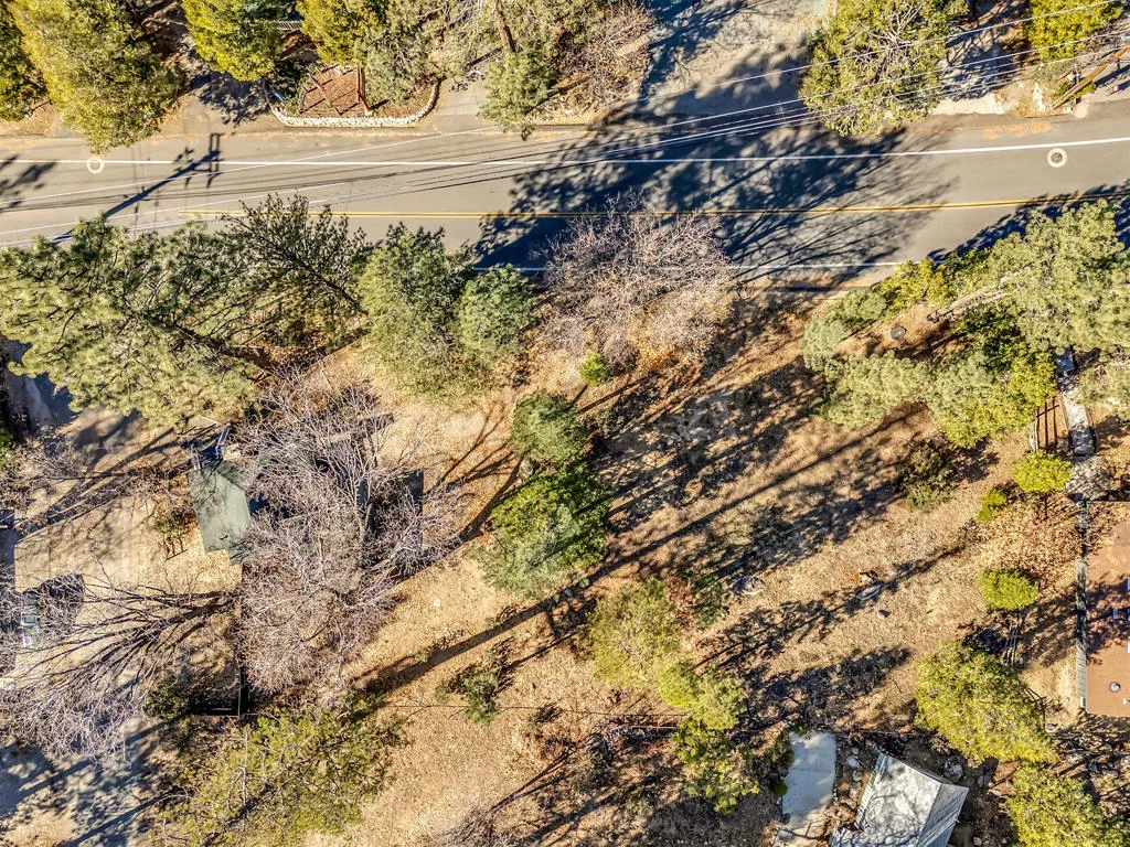 DJI_20251210130220_0176_D
