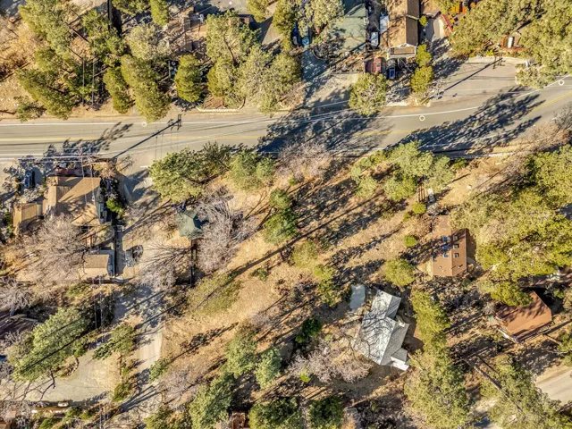 DJI_20251210130305_0181_D