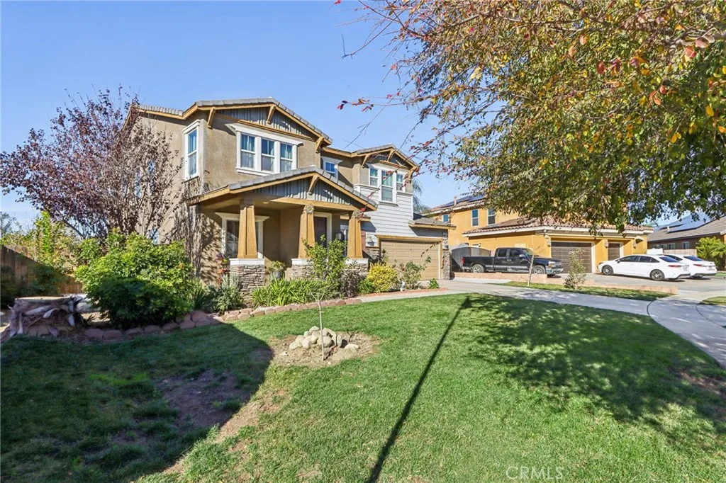 1134 Hazelwood Avenue, Mentone, California 92359 home-pic-3