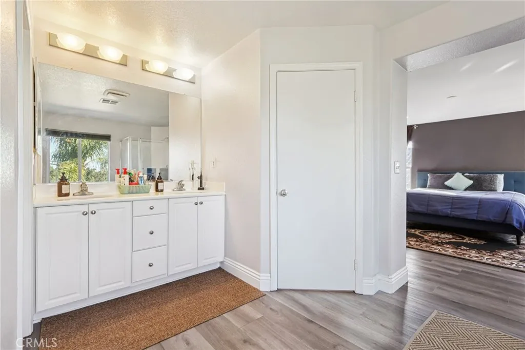 1134 Hazelwood Avenue, Mentone, California 92359 home-pic-17