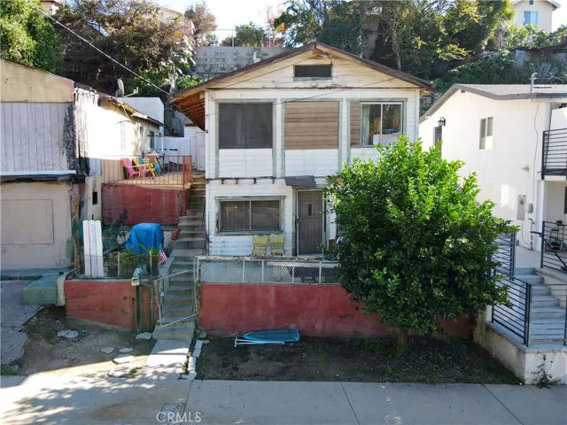 808 Record, Los Angeles, California 90063