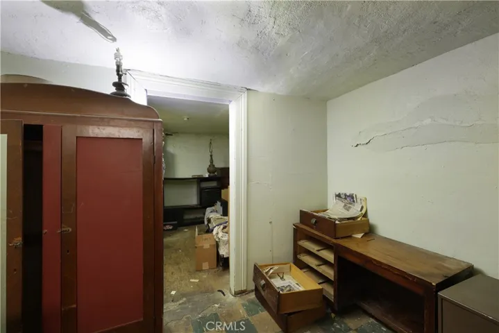 lower level