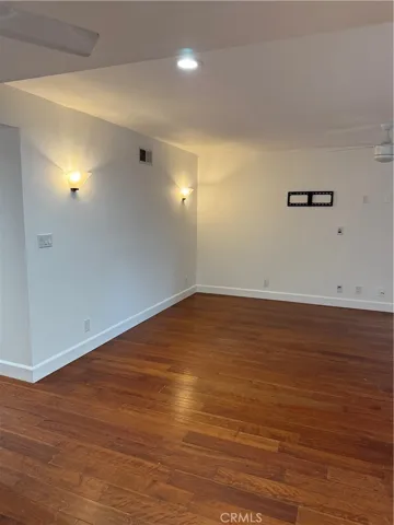 4823 River Avenue A, Newport Beach, California 92663