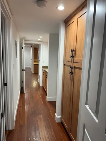 4823 River Avenue A, Newport Beach, California 92663