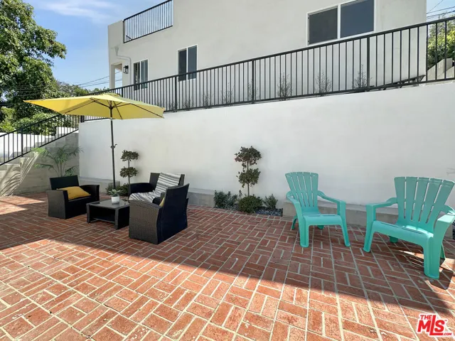 Patio/Backyard