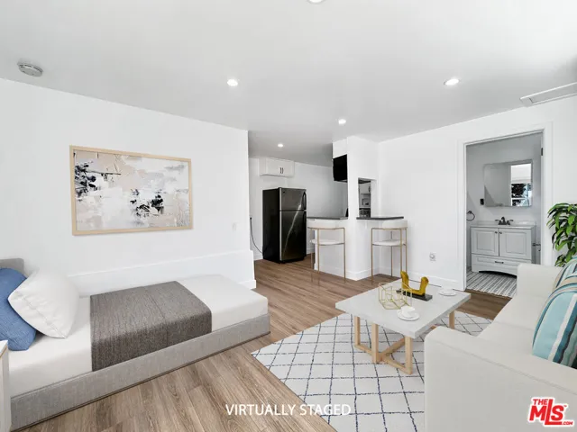 JR ADU-Living/Sleeping