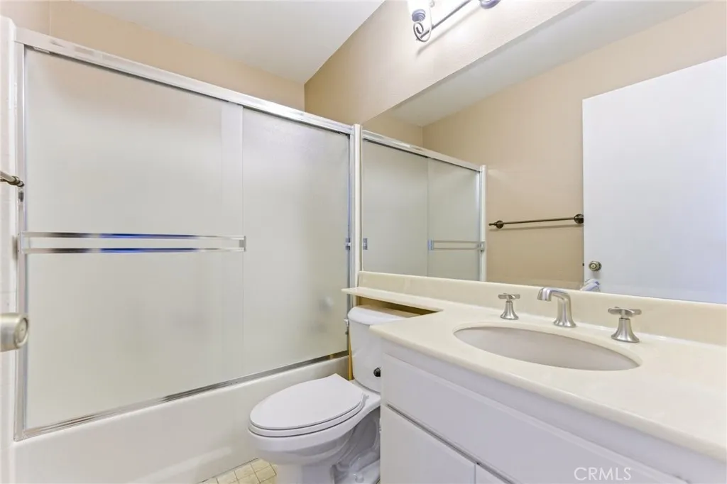 1657 S Diamond Bar Boulevard, Diamond Bar, California 91765 home-pic-24