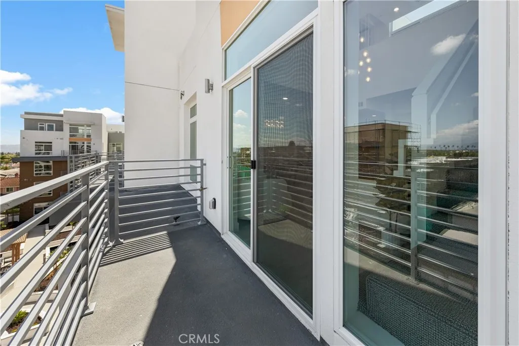 168 S Monterey Street 508, Alhambra, California 91801 home-pic-22