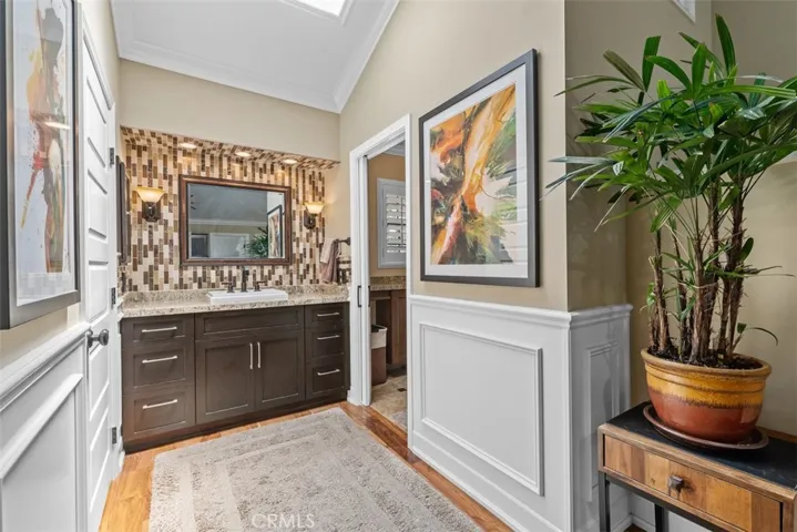 Walk-in closet to the left has a closet organization system built in.
Photos from pre-tenant occupancy (2023)